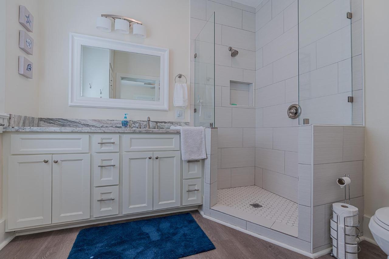 Uptown Cottage Newly Updated Home Near The Strand Galveston Harbor And Utmb Eksteriør billede